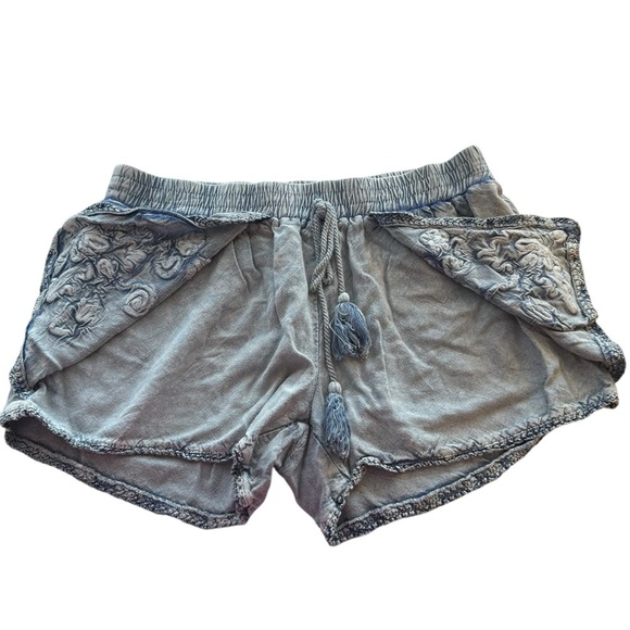 Earthbound Trading Co Chambray 3D Embroidered Shorts Lightweight Boho Small - Picture 4 of 11